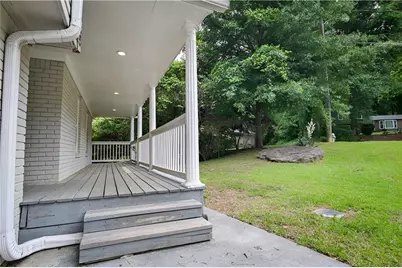 635 Garden Grove Drive, Lawrenceville, GA 30044 - Photo 4