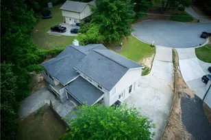 635 Garden Grove Dr, Lawrenceville, GA 30044 - Photo 48