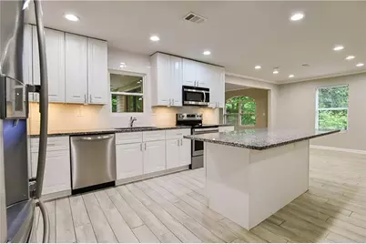 635 Garden Grove Drive, Lawrenceville, GA 30044 - Photo 14