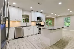 635 Garden Grove Dr, Lawrenceville, GA 30044 - Photo 14