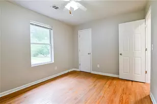 635 Garden Grove Dr, Lawrenceville, GA 30044 - Photo 24
