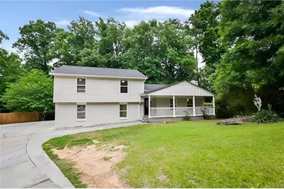 635 Garden Grove Drive, Lawrenceville, GA 30044 - Photo 1