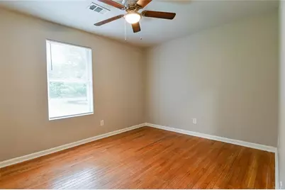 635 Garden Grove Drive, Lawrenceville, GA 30044 - Photo 24