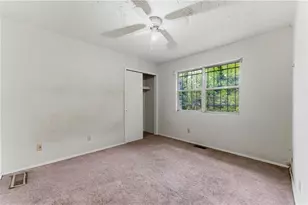 173 Starr Dr, Jonesboro, GA 30236 - Photo 12