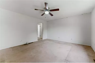 173 Starr Drive, Jonesboro, GA 30236 - Photo 4