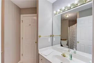 1721 Crowes Lake Ct, Lawrenceville, GA 30043 - Photo 22