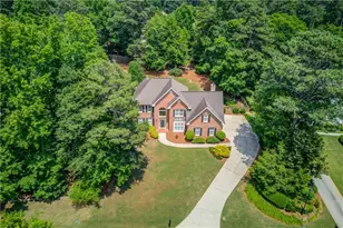 1721 Crowes Lake Ct, Lawrenceville, GA 30043 - Photo 2