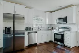 2173 Polar Rock Pl SW, Atlanta, GA 30315 - Photo 4
