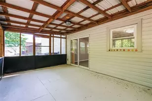 2852 Melanie Ln, Douglasville, GA 30135 - Photo 10