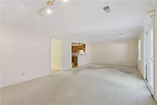 1634 Executive Park Ln NE, Atlanta, GA 30329 - Photo 10