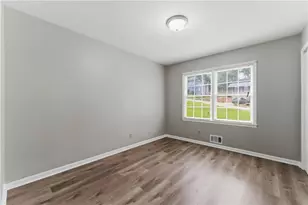 1179 Burbank Trail, Morrow, GA 30260 - Photo 18
