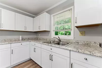 1179 Burbank Trail, Morrow, GA 30260 - Photo 14