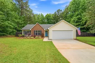 250 Saddlebrook Dr, Senoia, GA 30276 - Photo 1