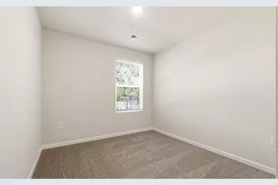 8381 Columbia Court, Palmetto, GA 30268 - Photo 4