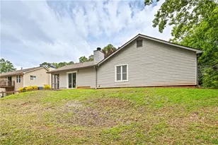 2252 Turtle Club Dr NE, Marietta, GA 30066 - Photo 36
