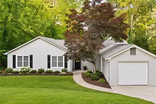 2252 Turtle Club Dr NE, Marietta, GA 30066 - Photo 1