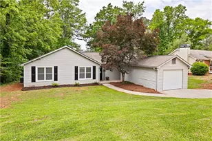 2252 Turtle Club Dr NE, Marietta, GA 30066 - Photo 1