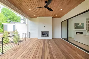 10908 Woodstock Rd, Roswell, GA 30075 - Photo 8