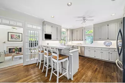 9100 Huntcliff Trace, Sandy Springs, GA 30350 - Photo 18