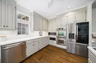 9100 Huntcliff Trce, Sandy Springs, GA 30350 - Photo 14