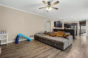 521 Richmond Pl, Loganville, GA 30052 - Photo 6