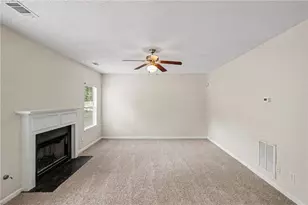10732 James Dr, Jonesboro, GA 30238 - Photo 6