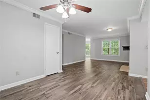 704 Glenleaf Dr, Peachtree Corners, GA 30092 - Photo 4