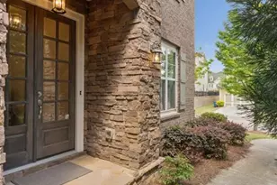 211 Saddle Rd, Alpharetta, GA 30009 - Photo 2