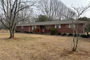 2215 Oak Hill Rd, Covington, GA 30016 - Photo 2