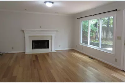4635 Villa Chase Drive NE, Marietta, GA 30068 - Photo 2