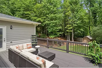 1850 Fern Creek Lane NE, Atlanta, GA 30329 - Photo 6