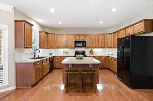 8001 Allerton Ln, Cumming, GA 30041 - Photo 12