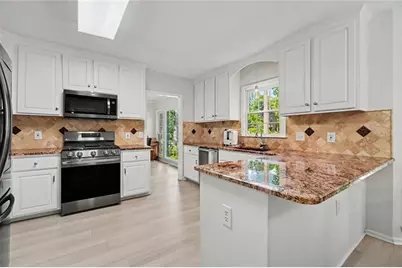 489 Broadstone Way NW, Acworth, GA 30101 - Photo 2