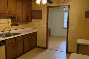 306 Ash Ct, Albany, GA 31705 - Photo 2