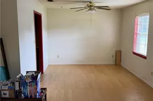 306 Ash Ct, Albany, GA 31705 - Photo 4