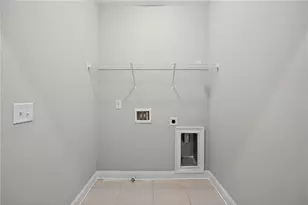 6584 Aria Village Dr, Atlanta, GA 30328 - Photo 44