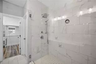 6584 Aria Village Dr, Atlanta, GA 30328 - Photo 38