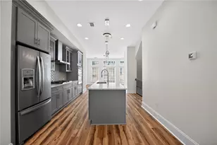 6584 Aria Village Dr, Atlanta, GA 30328 - Photo 20