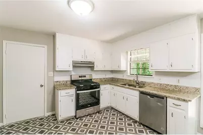 6957 Cedar Hill Court, Riverdale, GA 30296 - Photo 4