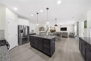 425 Spring View Dr, Woodstock, GA 30188 - Photo 28