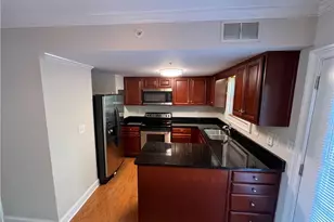 16 Villa Ct SE, Smyrna, GA 30080 - Photo 6