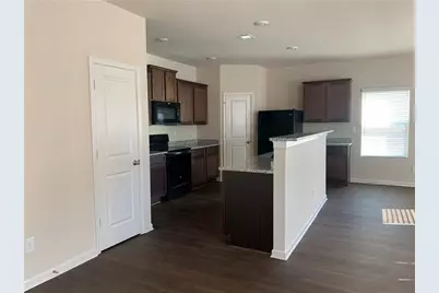 960 Walnut Creek Circle #1, Pendergrass, GA 30567 - Photo 2