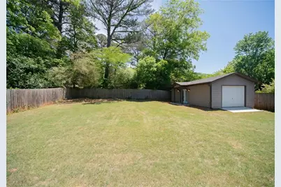 1930 S Columbia Place, Decatur, GA 30032 - Photo 4