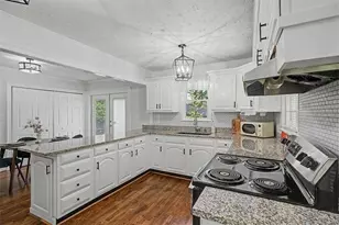 1005 Ridgecrest Dr SE, Smyrna, GA 30080 - Photo 14