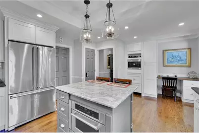 2 Paces West Terrace NW, Atlanta, GA 30327 - Photo 10