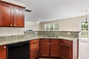 317 Franklin St, Braselton, GA 30517 - Photo 14