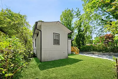 1023 Byron Drive SW, Atlanta, GA 30310 - Photo 36