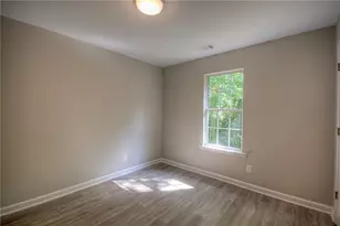 3043 Saddle Creek Dr, Gainesville, GA 30507 - Photo 8