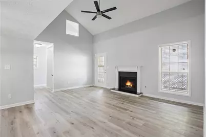 6430 Oakleaf Way, Morrow, GA 30260 - Photo 8