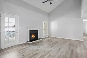 6430 Oakleaf Way, Morrow, GA 30260 - Photo 10
